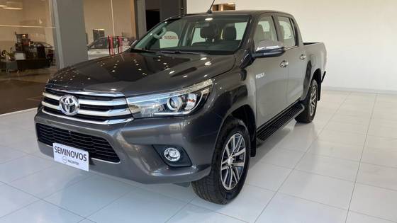 TOYOTA HILUX 2.8 SRX 4X4 CD 16V DIESEL 4P AUTOMÁTICO TOYOTA HILUX 2.8 SRX 4X4 CD 16V DIESEL 4P AUTOMÁTICO